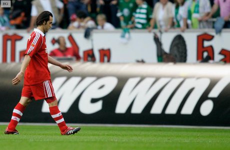 درودگر: کریمی همیشه با مردم بود و معروف ماند