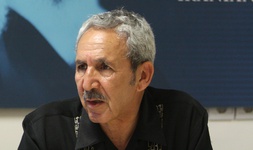 بررسي «ادبيات مهاجرت» با حضور عباس صفاري در «عصر روشن» 