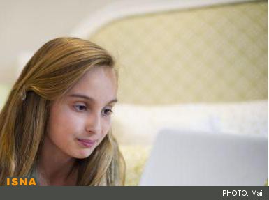 مجرمان جنسی اینترنت در دام دختر رباتیک!