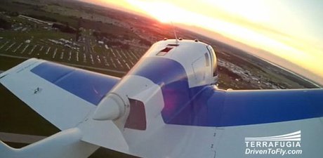 نخستین پرواز عمومی خودرو پرنده در آمریکا