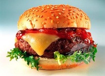 مصرف فست فودها در ابتلا به بیماری‌های التهابی روده موثر است