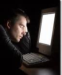 افرادی که تا دیر وقت بیدار می‌مانند، مغرورتر و فریبکارترند!