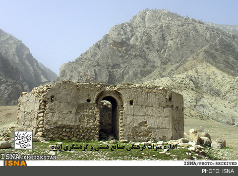 تعریض جاده علت تعرض به اثر تاریخی ایذه