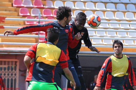 سکوت و ناراحتی در تمرین پرسپولیس