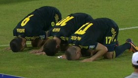 سجده شکر نوجوانان سوئد عکس روز یورو اسپورت