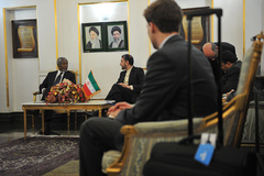 ورود كوفي عنان، نماينده سازمان ملل و اتحاديه عرب در امور سوريه به تهران