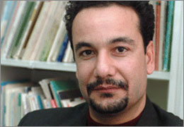 «مگر لب زیپ دارد؟» و شعرهای دیگری برای بچه‌ها