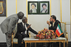 ورود كوفي عنان، نماينده سازمان ملل و اتحاديه عرب در امور سوريه به تهران