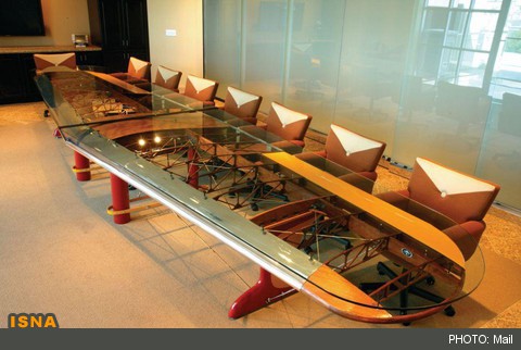 تبدیل قطعات هواپیما به لوازم اداری+تصاویر