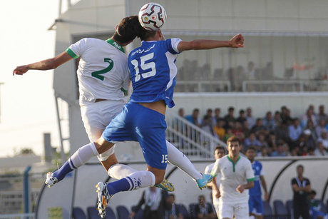 آذری: کفاشیان باید در مورد حق پخش شفاف‌سازی کند 