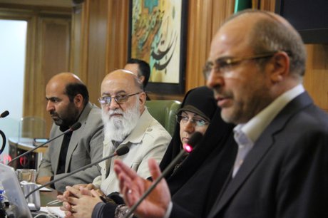 کمک ۵ میلیاردی مدیران شهری تهران به خرمشهر