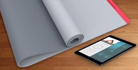 انجام درست تمرینات یوگا با کمک تشک هوشمند 