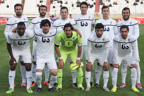 ثنایی: مطمئن باشید پرسپولیس را شکست می‌دهیم/ "حق پخش" حق باشگاه‌ها است