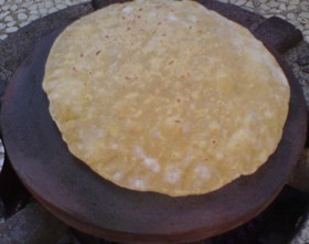 تولید نان سنتی حاوی سبوس گندم اکسترودشده به همت جهاد دانشگاهی خراسان رضوی