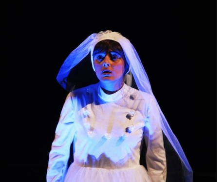 قلب یک بازیگر روی صحنه گرفت 