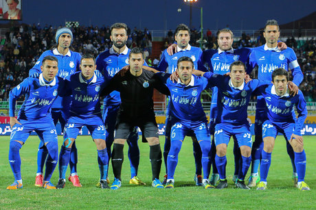 جمع کردن استقلال هنر می‌خواهد