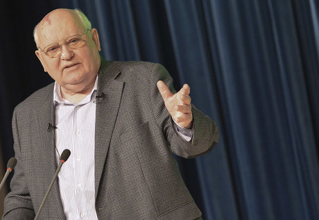 اوکراین، گورباچف را تحریم می‌کند