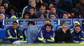 نگرانی مورینیو از کوسه‌ها!