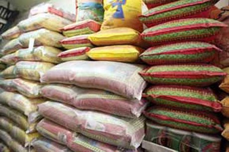افزایش ۱۰۸ درصدی قیمت برنج وارداتی/ دپوی۲۰۰ هزار تنی در گمرک