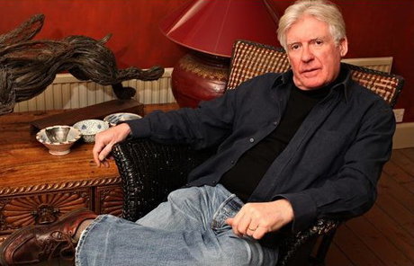 جایزه «الیوت» به «ترانه‌های آتش» رسید