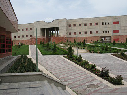 برگزاری "مدرسه تحقیقاتی جبر جابه‌جایی" در دانشگاه تحصیلات تکمیلی زنجان