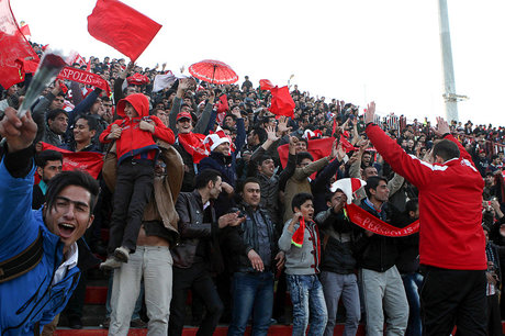 پرسپولیس در درفشی‌فر و لخویا در ورزشگاه آزادی تمرین می‌کنند