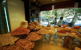 قیمت آجیل و شیرینی در آخرین روز سال