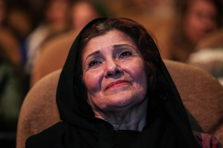 خاطره نویسی بانوی هنرمند در روزگار کرونازده