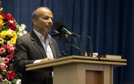 استاندار مرکزی: شهدای خبرنگار، سفیران عرصه آزادی‌ هستند