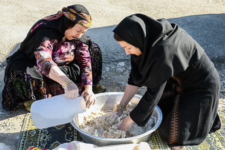  فرهنگ ماندن زنان در "اَندَرونی" و ترویج نگاه جنسیت زده