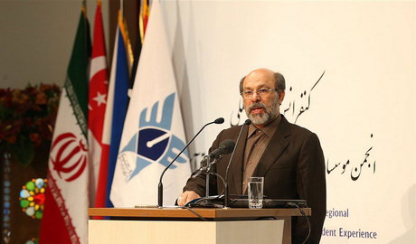  یکسان‌سازی حقوق اعضای هیات علمی دانشگاه آزاد با دانشگاه‌های دولتی 