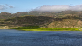 طبیعت بهاری دریاچه نئور
