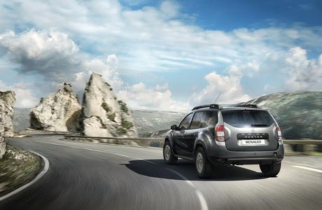 آغاز فعالیت کارخانه دایملر و رنو 