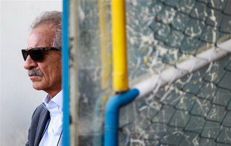 پورحیدری: زور آقایان در محروم کردن بازیکنان ما زیاد است/ لطفا سوال سیاسی نپرسید!