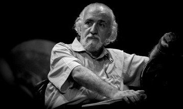 علامه‌دهر درگذشت