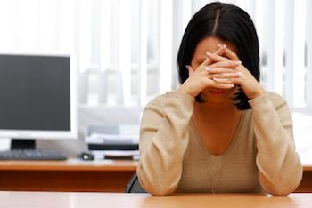 خطر خودکشی برای زنانی که تعاملات اجتماعی ندارند