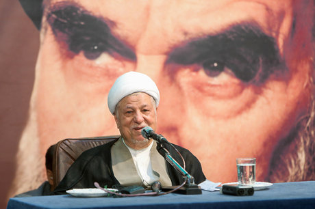 نمی توان با تبلیغات و آمار غیرواقعی مردم را فریب داد