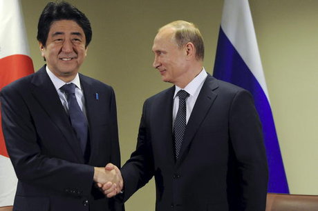 توافق رهبران روسیه و ژاپن برای ادامه مذاکرات درخصوص مناقشات ارضی