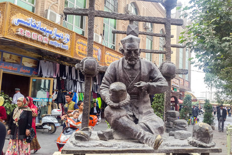 کاشغر؛ شهری که آدمهایش به دنیای مدرن تعلق ندارند +عکس