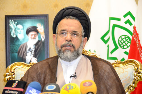 توضیحات وزیر اطلاعات درباره یک عکس 