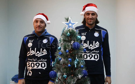 جشن سال نو میلادی و حضور افشارزاده در تمرین استقلال + عکس