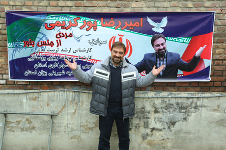 سریال انتخاباتی تلویزیون در ستاد کاندیداها + عکس