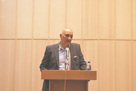 میرزا آقابیک هم خودش را به انتخابات بسکتبال رساند حسن میرزا آقابیک