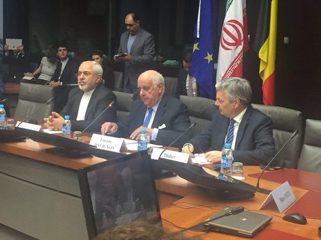 ظریف: اروپا قدر توافق هسته‌ای را می‌داند/عربستان از خانواده‌ قربانیان منا عذرخواهی نکرد