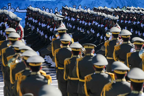مراسم سی‌وهشتمین سالروز ارتش جمهوری اسلامی ایران