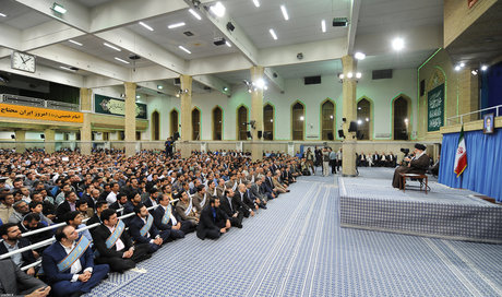 هزاران نفر از فرهنگیان کشور با حضرت آیت الله خامنه‌ای دیدار می‌کنند