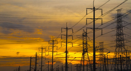 طرح بزرگ ترانزیت برق با پاکستان اجرا می‌شود
