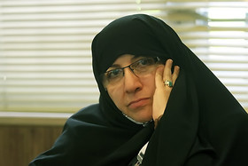 «زهرا شجاعی» دبیرکل مجمع زنان اصلاح‌طلب باقی ماند