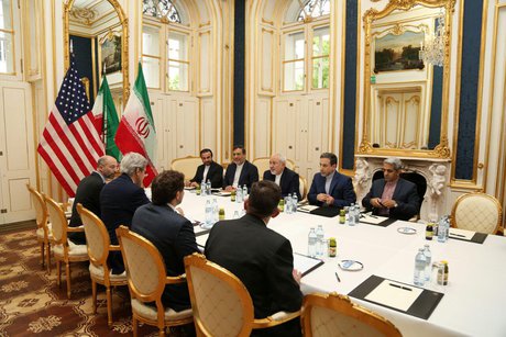 رایزنی ظریف و کری برای اجرای موثر برجام به ویژه در حوزه بانکی