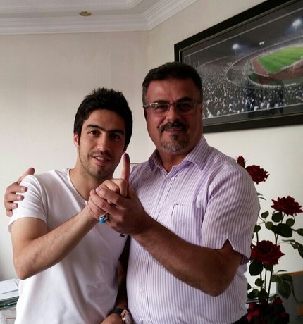 حیدری با استقلال امضاء کرد + عکس